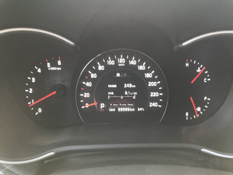 Nên lấy Kia Optima hay Toyota Camry 2.0? Chênh nhau hơn 250tr Nên lấy Kia Optima hay Toyota Camry 2.0? Chênh nhau hơn 250tr