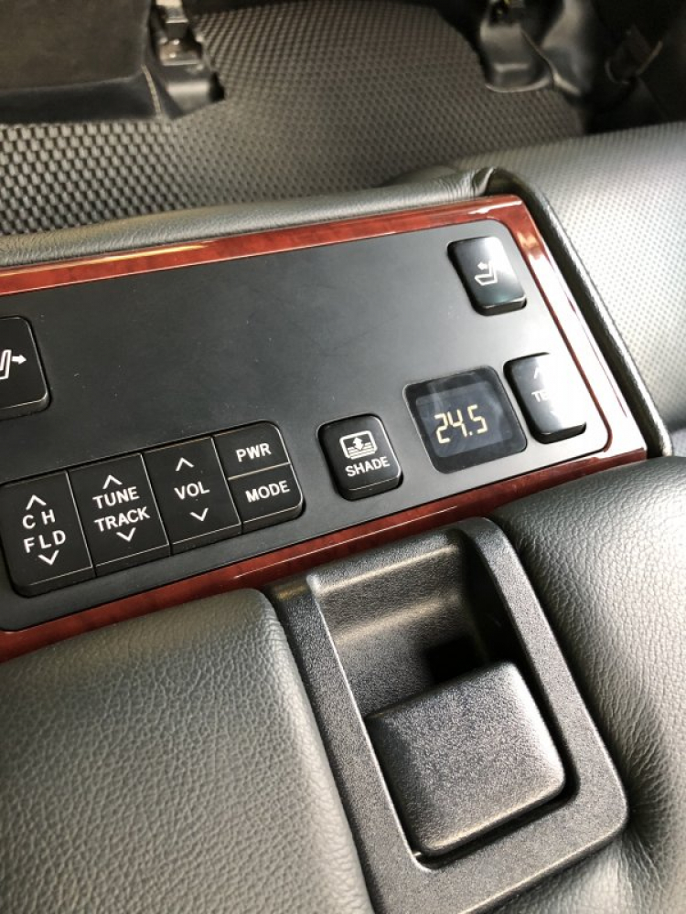 Nên lấy Kia Optima hay Toyota Camry 2.0? Chênh nhau hơn 250tr Nên lấy Kia Optima hay Toyota Camry 2.0? Chênh nhau hơn 250tr