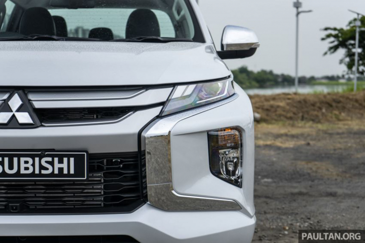 Lô xe Mitsubishi Triton 2019 đã về cảng Hải Phòng, sẵn sàng ra mắt vào tháng 01/2019