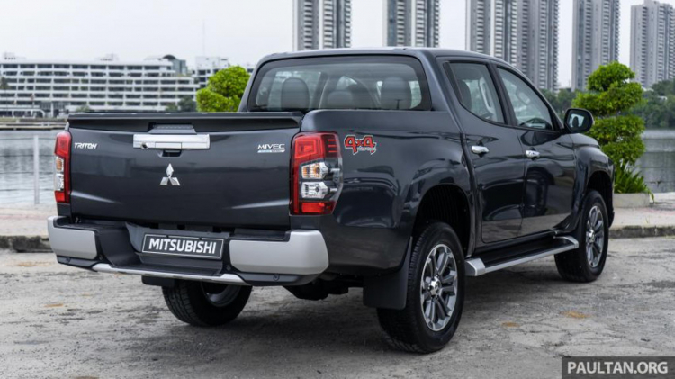 Lô xe Mitsubishi Triton 2019 đã về cảng Hải Phòng, sẵn sàng ra mắt vào tháng 01/2019