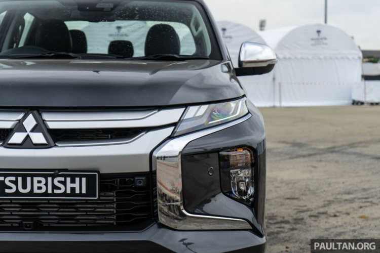 Lô xe Mitsubishi Triton 2019 đã về cảng Hải Phòng, sẵn sàng ra mắt vào tháng 01/2019