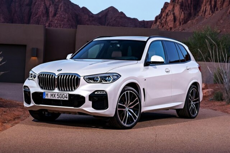 Xe BMW X5 báo nhiệt độ của máy ở đâu nhỉ?