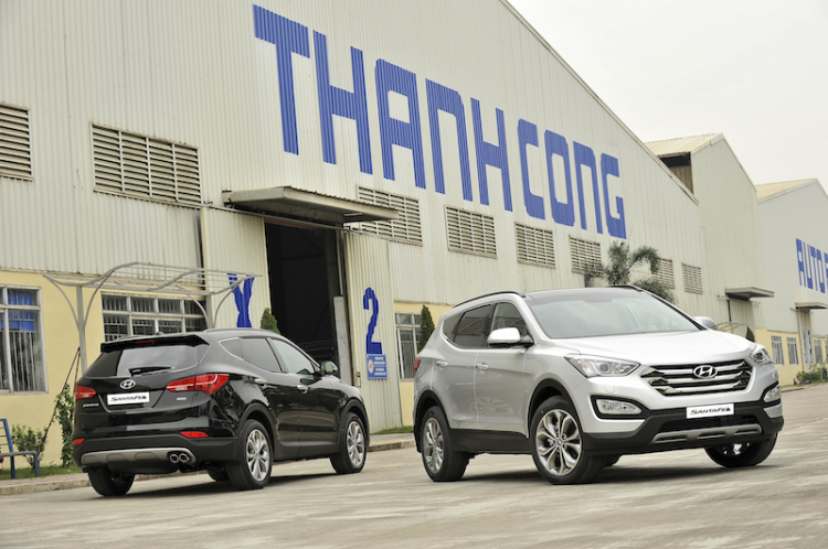 Hyundai Santa Fe 2015 CKD có giá từ 1,13 tỷ đồng