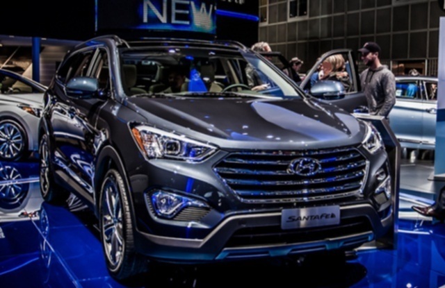 Hyundai Santa Fe 2015 CKD có giá từ 1,13 tỷ đồng