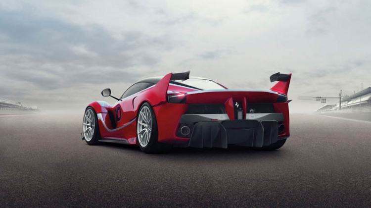 Quái thú Ferrari FXX K 1035 mã lực đã xuất hiện