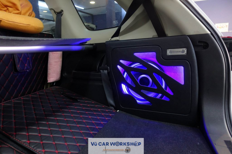 Nâng cấp âm thanh cho xe Mitsubishi Outlander Nâng cấp âm thanh cho xe Mitsubishi Outlander
