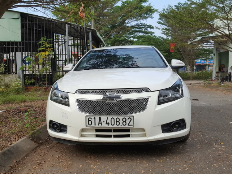 Xe Cruze LS 2011 rung mạnh khi mất đà lên dốc