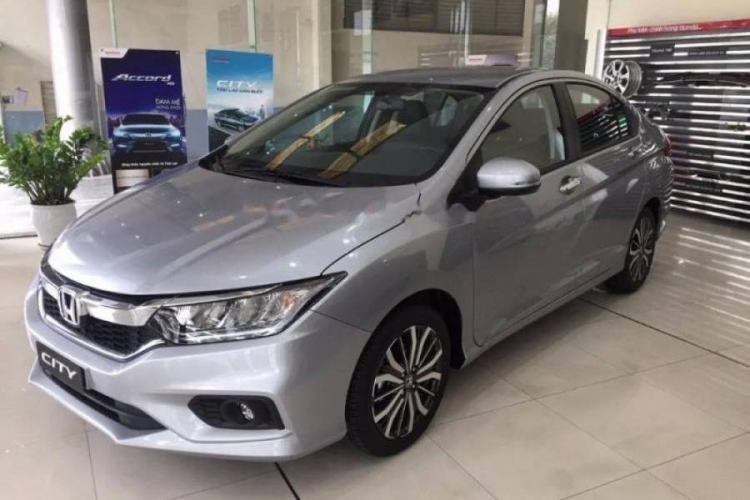 Cần mua xe Honda Civic 1.5G