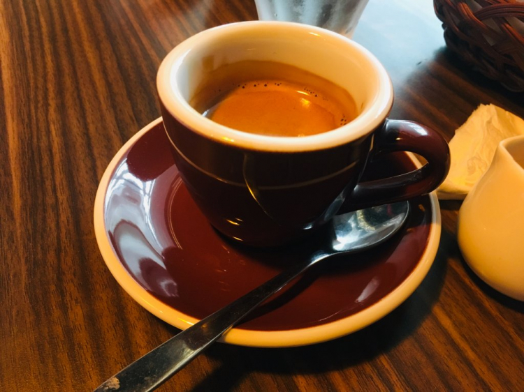 Starbucks còn tồn tại được ở VN bao lâu nữa ? Starbucks còn tồn tại được ở VN bao lâu nữa ?
