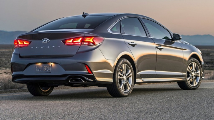 GM Thái Lan có thể giới thiệu Chevrolet Blazer 2019 vào năm sau; liệu xe sẽ về Việt Nam? GM Thái Lan có thể giới thiệu Chevrolet Blazer 2019 vào năm sau; liệu xe sẽ về Việt Nam?
