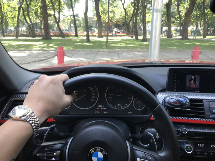 Em khoe BMW F30 của em lên vài món cơ bản; mong giao lưu với các bác