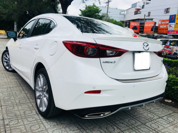 Đánh giá xe Mazda 3 FL 2017 1.5 sau 8000 km