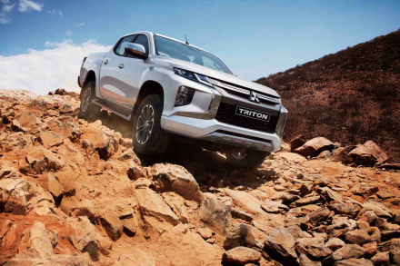 otosaigon_Mitsubishi Triton 2019 -1.jpg