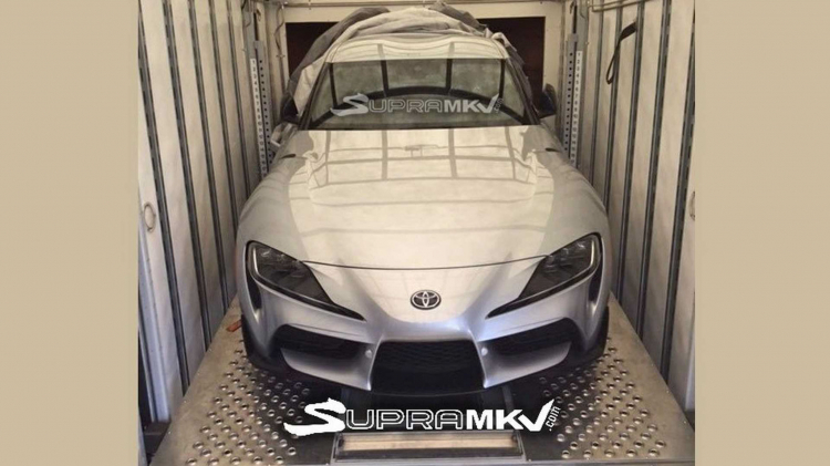 Toyota Supra thế hệ mới lộ diện thiết kế trước ngày ra mắt