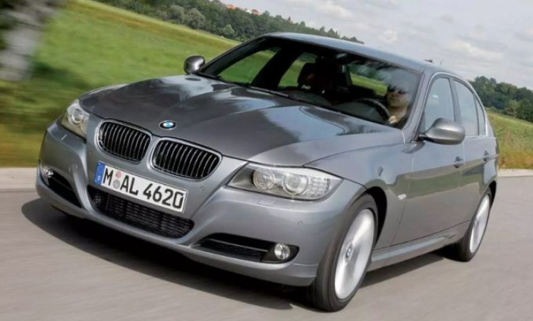 Cần mua xe BMW 320i - 2010