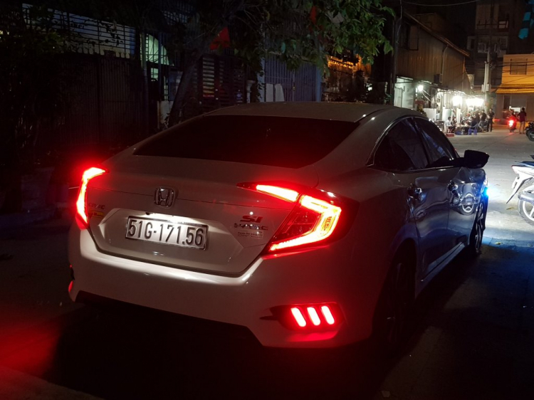 Chia sẻ kinh nghiệm mua và sử dụng xe Honda Civic 1.8E 2018 Chia sẻ kinh nghiệm mua và sử dụng xe Honda Civic 1.8E 2018