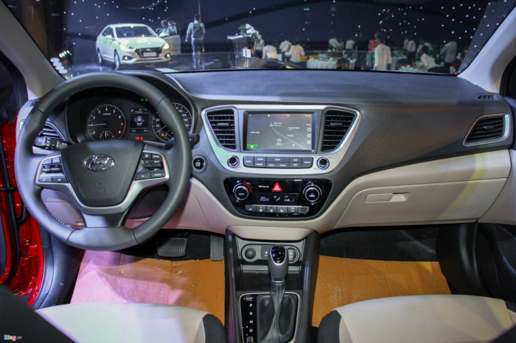 Điều khiển điều hòa xe Hyundai Accent AT 2018