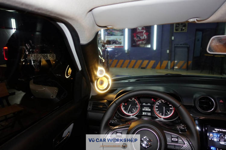 Vũ Car Workshop: Chuyên độ "âm thanh - hình ảnh - mâm - body" cho xe hơi. Vũ Car Workshop: Chuyên độ "âm thanh - hình ảnh - mâm - body" cho xe hơi.