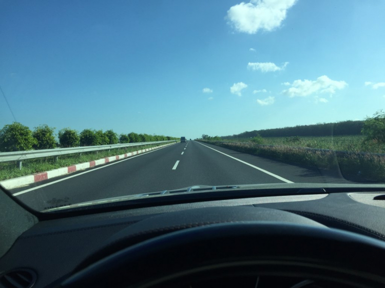 Xe các anh tốn bao nhiu lít xăng cho 100km Xe các anh tốn bao nhiu lít xăng cho 100km