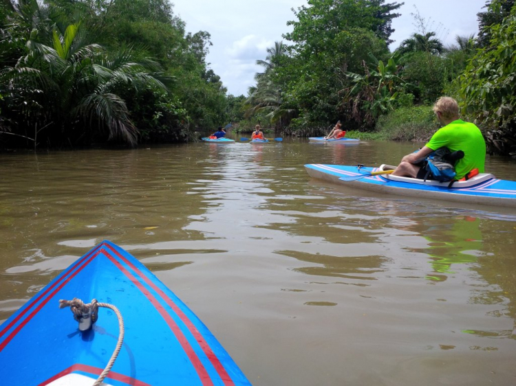 KAYAK GIỮA LÒNG SÀI GÒN