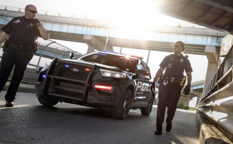 Xem trước Ford Explorer thế hệ mới ở phiên bản xe cảnh sát Mỹ
