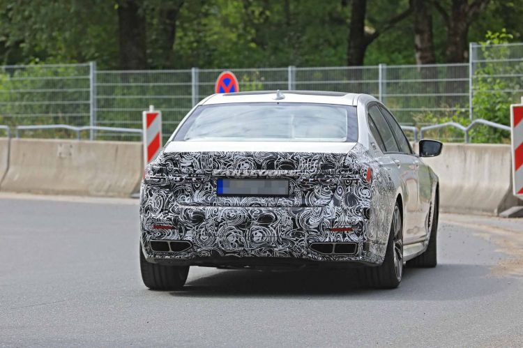 Lộ hình ảnh của BMW 7 Series facelift mới