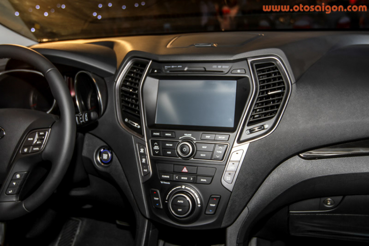 Hyundai SantaFe 2015: phân biệt bản thường và “full”