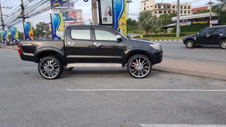 Xe Hilux độ mâm