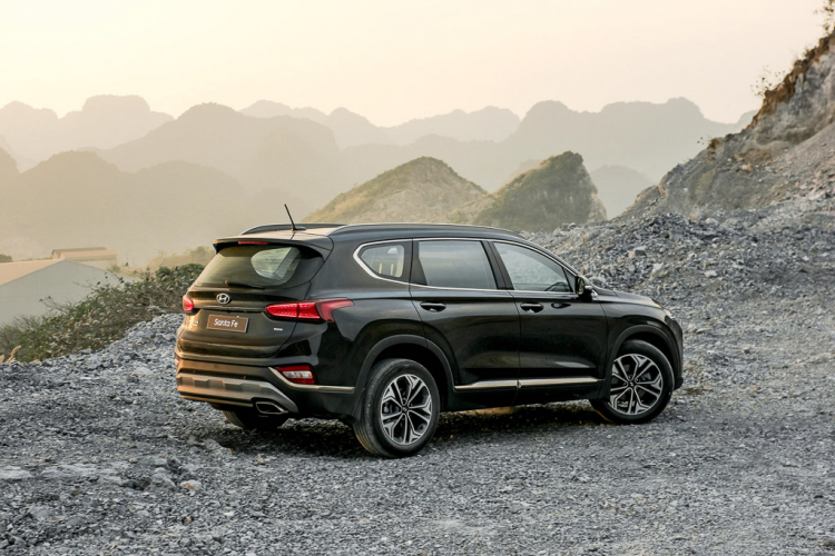 Hyundai Santa Fe 2019 chính thức ra mắt; 6 phiên bản; bản full giá 1,245 tỷ