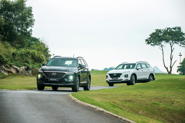 Hyundai Santa Fe 2019 chính thức ra mắt; 6 phiên bản; bản full giá 1,245 tỷ Hyundai Santa Fe 2019 chính thức ra mắt; 6 phiên bản; bản full giá 1,245 tỷ