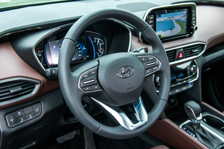 Hyundai Santa Fe 2019 chính thức ra mắt; 6 phiên bản; bản full giá 1,245 tỷ Hyundai Santa Fe 2019 chính thức ra mắt; 6 phiên bản; bản full giá 1,245 tỷ