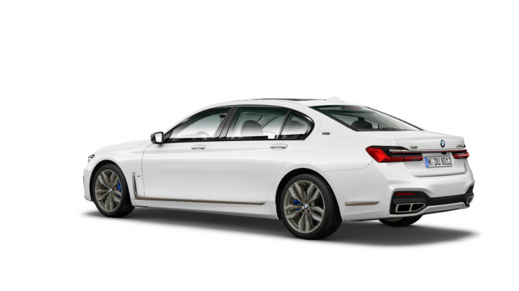 BMW 7-Series mới tiếp tục lộ ảnh, lưới tản nhiệt lớn hơn