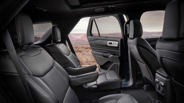 Ford Explorer 2020 thế hệ mới ra mắt; thiết kế mới và cải thiện khả năng vận hành Ford Explorer 2020 thế hệ mới ra mắt; thiết kế mới và cải thiện khả năng vận hành