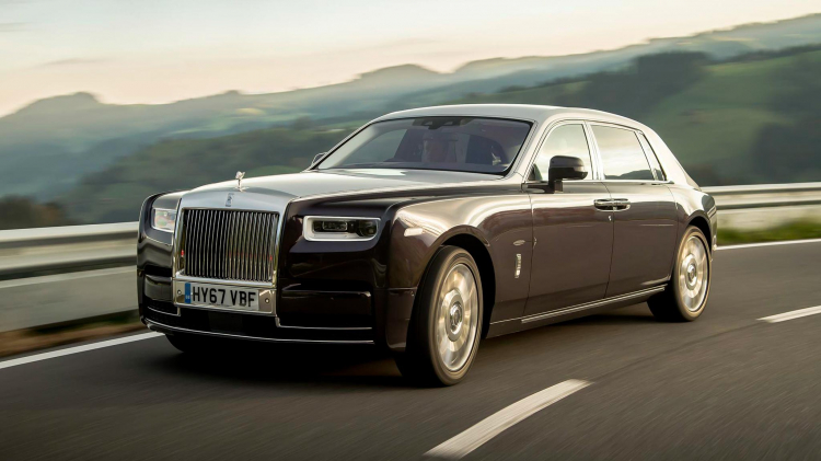 Rolls-Royce Phantom VIII đầu tiên về Việt Nam; nhập chính hãng Rolls-Royce Phantom VIII đầu tiên về Việt Nam; nhập chính hãng