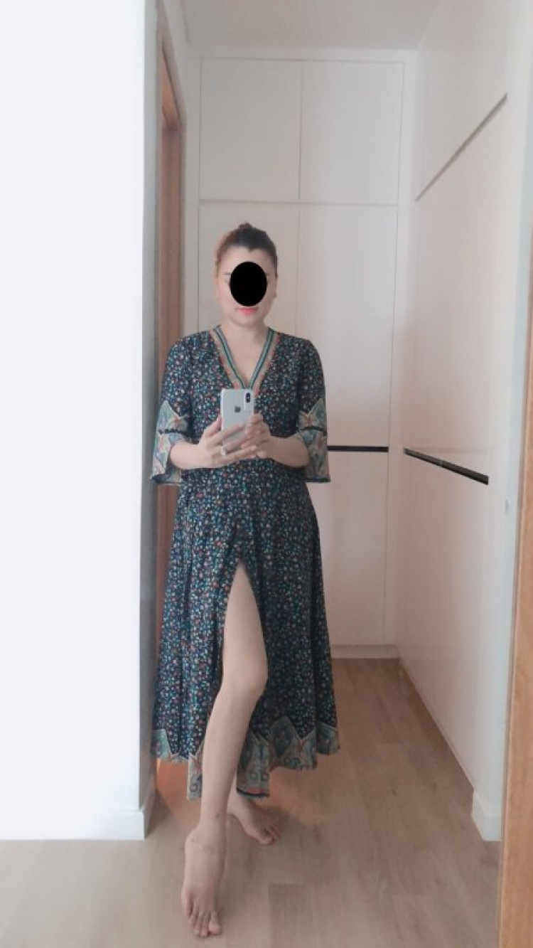 Phụ nữ đi xe bán tải có buồn cười ko các bác? Phụ nữ đi xe bán tải có buồn cười ko các bác?