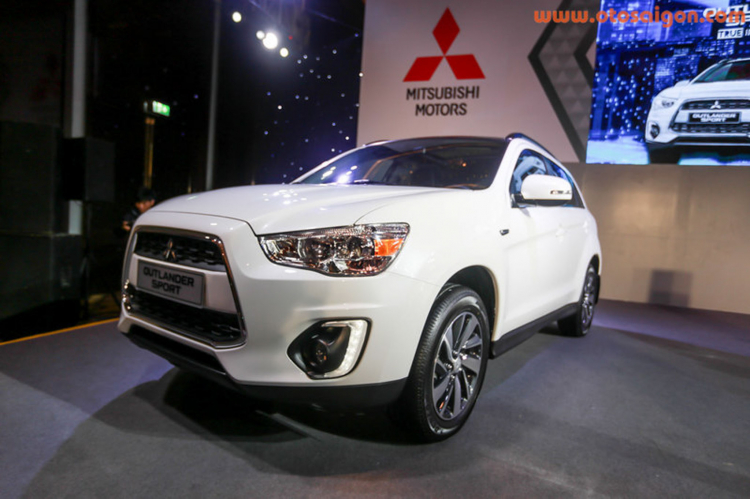 Triệu hồi loạt xe Mitsubishi Outlander Sport gặp lỗi khóa cửa ở Việt Nam