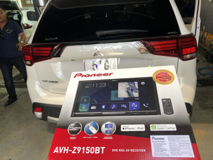 Nâng cấp âm thanh cho xe Mitsubishi Outlander Nâng cấp âm thanh cho xe Mitsubishi Outlander