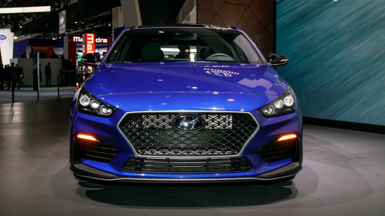 Hyundai Elantra GT N Line 2020: Chiếc hatchback nhỏ gọn mạnh 210 mã lực