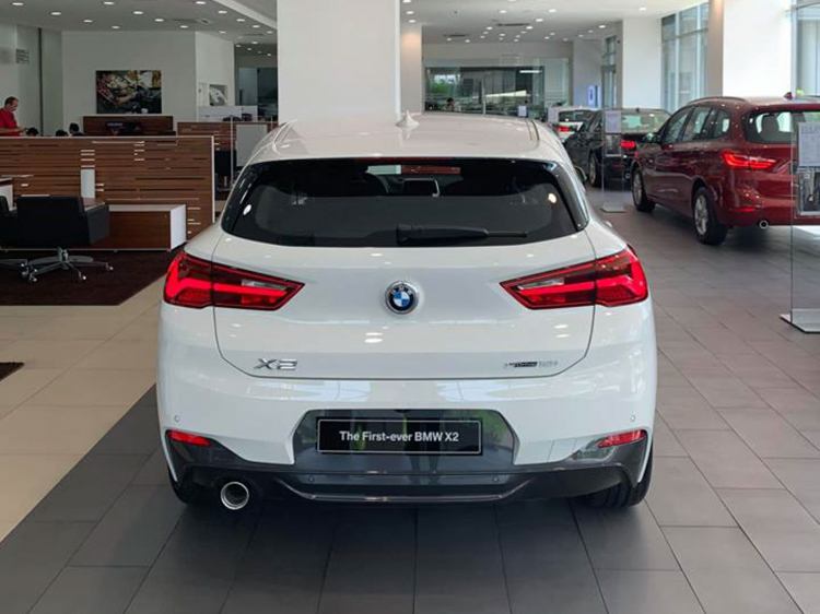 BMW X2 sDrive20i M-Sport đã có mặt tại đại lý; máy 1.5L tăng áp giá 1,999 tỷ đồng