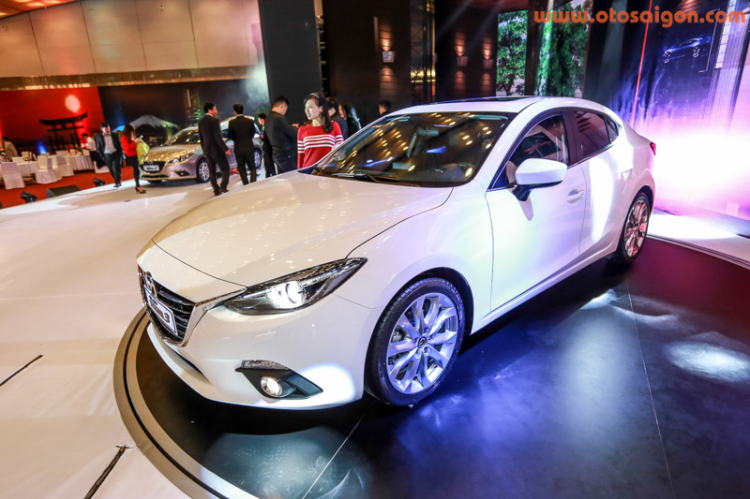 Giá bán Mazda3 hoàn toàn mới tại Việt nam