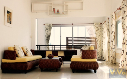 Living Room (3).jpg