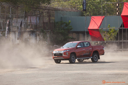 OtoSaigon-Mitsubishi-Triton-MIVEC-8.jpg