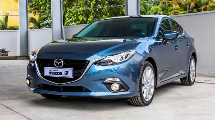 Đồng giá 600 triệu, em nên chọn Mazda3 1.5AT 2016 hay Honda Civic 1.8AT 2015 các bác?
