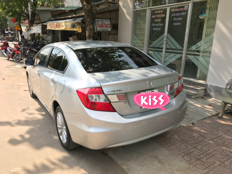 Đồng giá 600 triệu, em nên chọn Mazda3 1.5AT 2016 hay Honda Civic 1.8AT 2015 các bác? Đồng giá 600 triệu, em nên chọn Mazda3 1.5AT 2016 hay Honda Civic 1.8AT 2015 các bác?