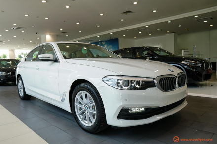 OtoSaigon-BMW-5-Series-2019-35.jpg