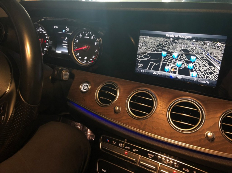 Nâng cấp APPLE Carplay cho xe Mercedes