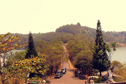 Bien Ho, Pleiku, Gialai, Vietnam - 190314 (7)_1.jpg