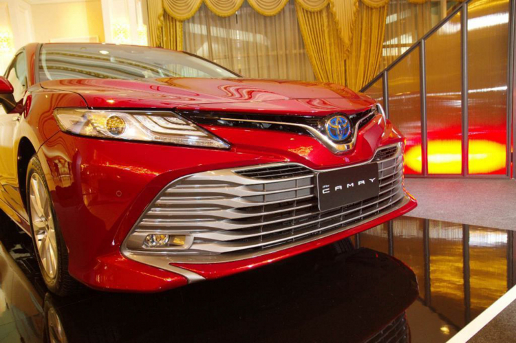 Tìm hiểu trang bị trên Toyota Camry thế hệ mới rục rịch về Việt Nam