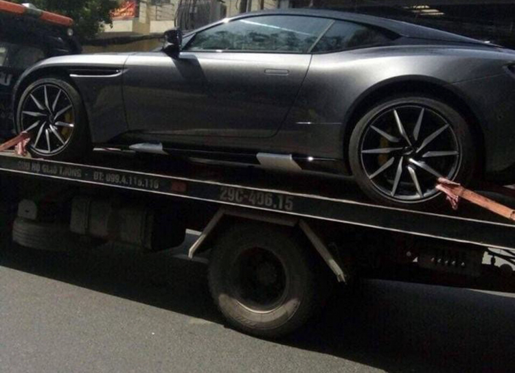 Siêu xe Aston Martin DB11 về Việt Nam; xe nhập chính hãng