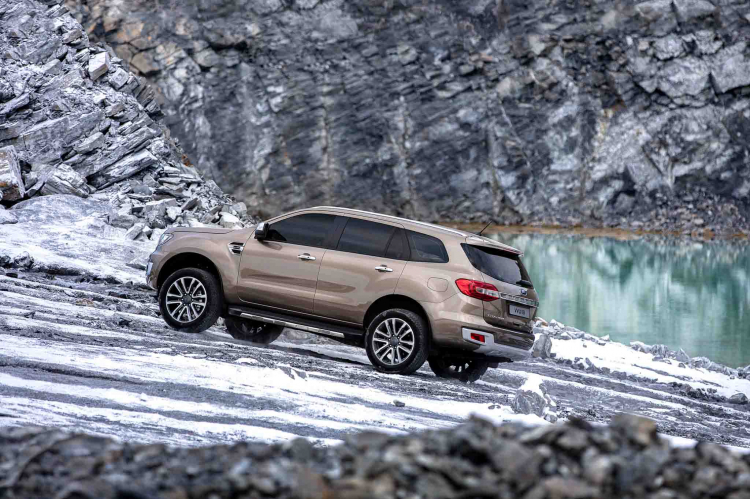 Ford Everest 2019: mẫu xe 7 chỗ tiện nghi và an toàn nhất cho gia đình